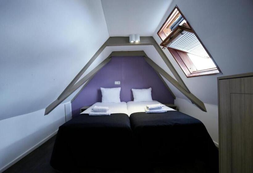 חדר סטנדרט לארבעה, City Hotel Amsterdam