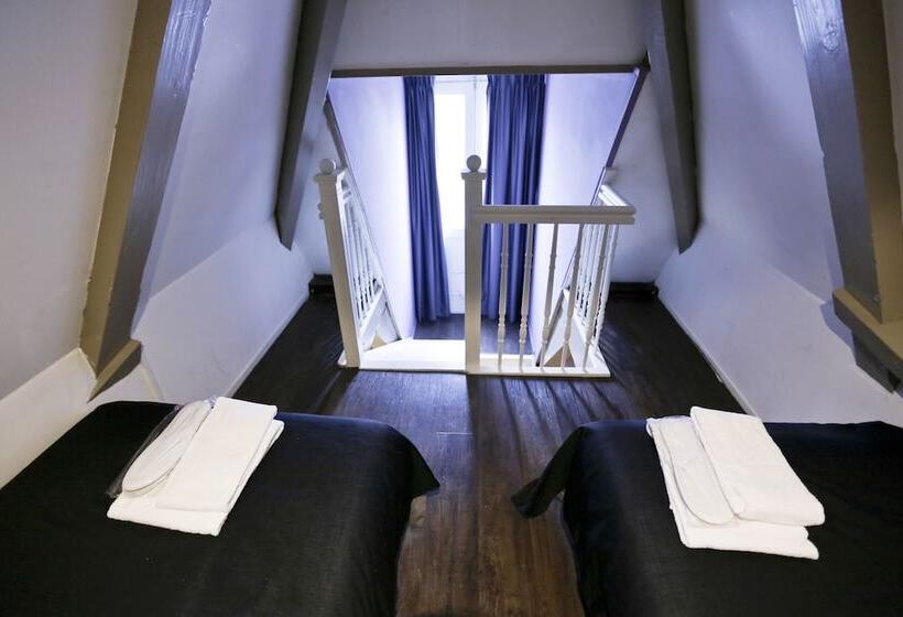 חדר סטנדרט לארבעה, City Hotel Amsterdam