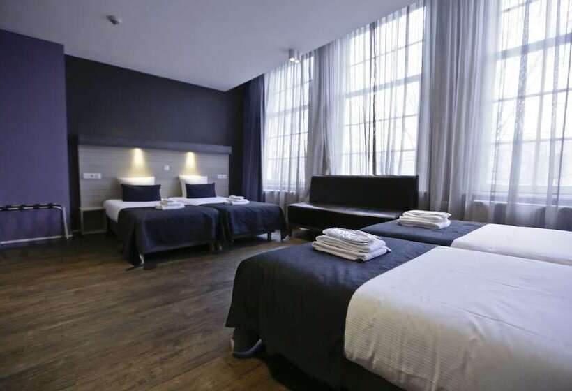 חדר סופריור לארבעה, City Hotel Amsterdam