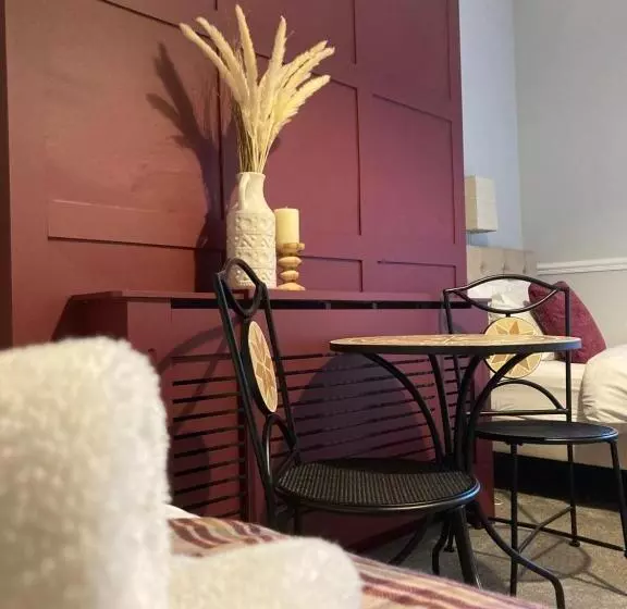 デラックスルーム, Abbey Court Guest House