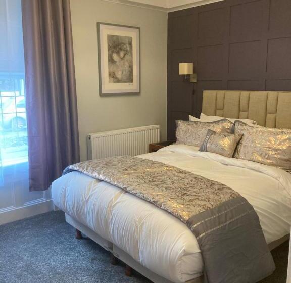 דירת חדר בקומת קרקע, Abbey Court Guest House