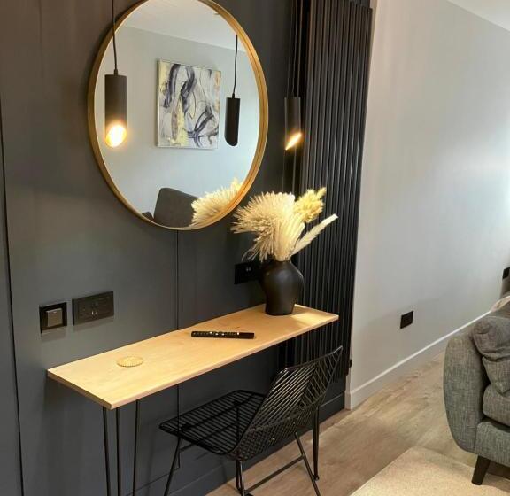 סוויטה נוף לגינה, Abbey Court Guest House