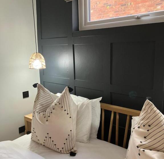 סוויטה נוף לגינה, Abbey Court Guest House