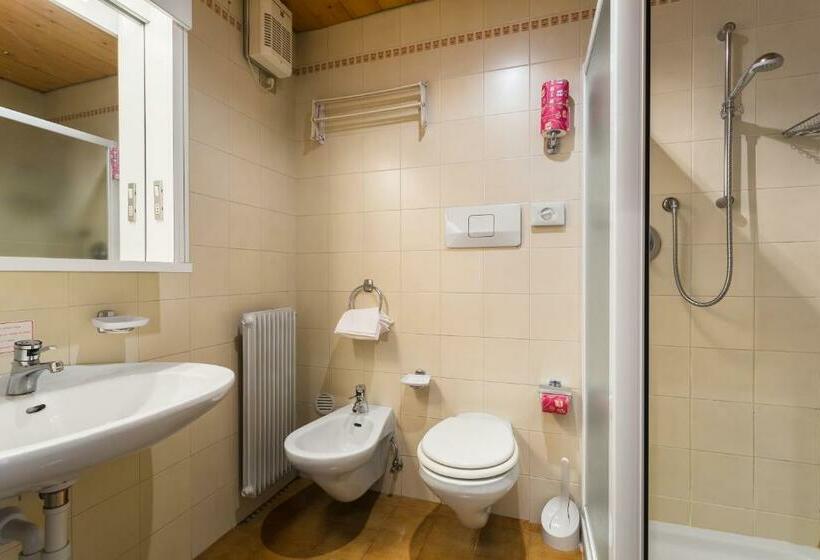 침실 1개 이코노미 아파트, Ambiez Residence