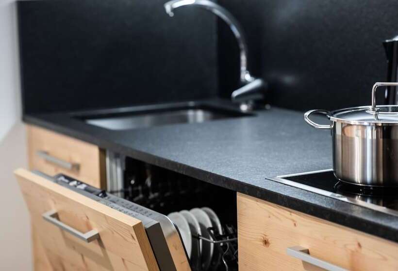 침실 1개 수피리어 아파트, Ambiez Residence