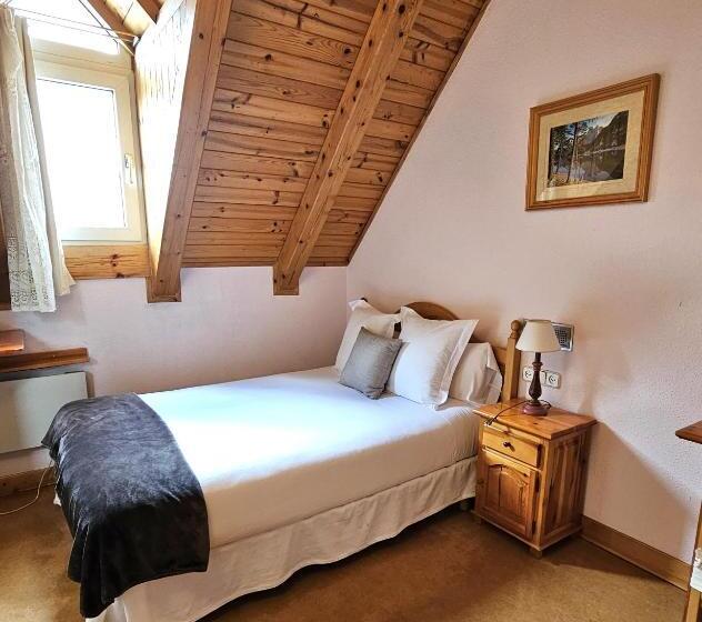 اتاق استاندارد, Anglada