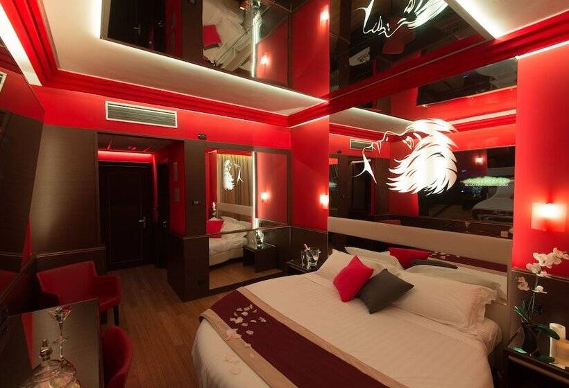 חדר אקונומי, As Hotel Cambiago