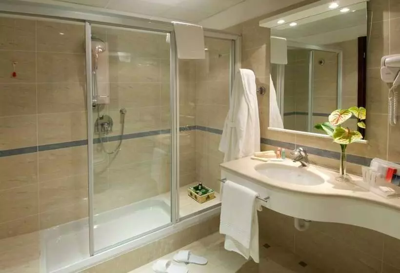 ドゥプレックスルーム, As Hotel Cambiago