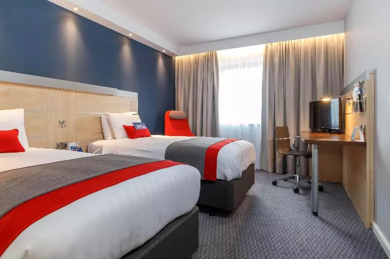 スタンダードルーム, Holiday Inn Express Walsall M6, J10, An Ihg