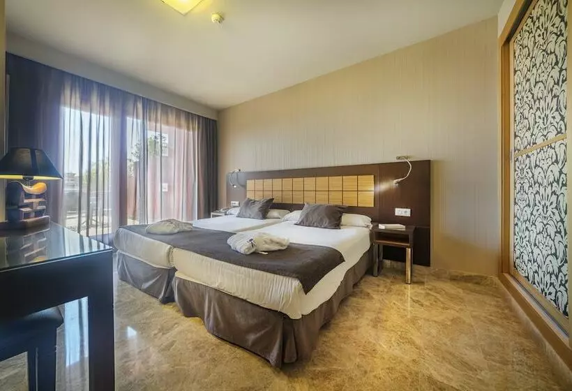 سوییت جونیور با چشم‌انداز دریا, Holiday World Polynesia, Affiliated by Meliá
