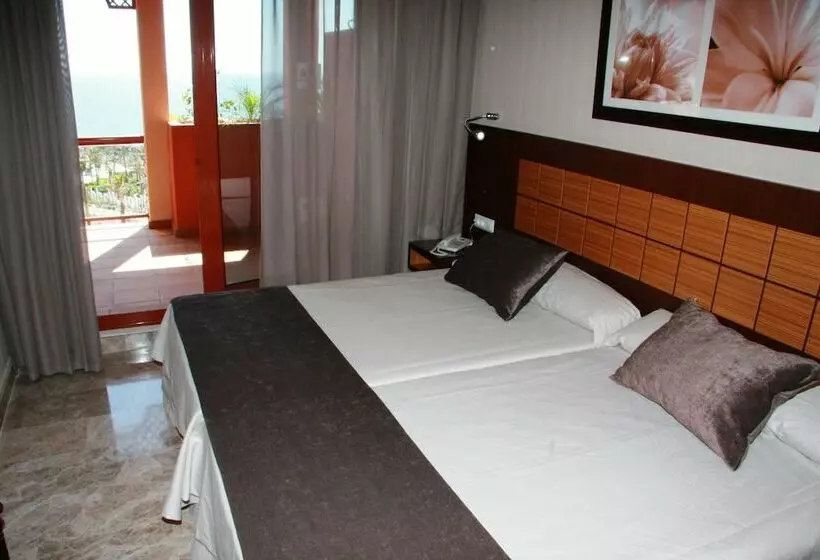 سوییت جونیور با چشم‌انداز دریا, Holiday World Polynesia, Affiliated by Meliá