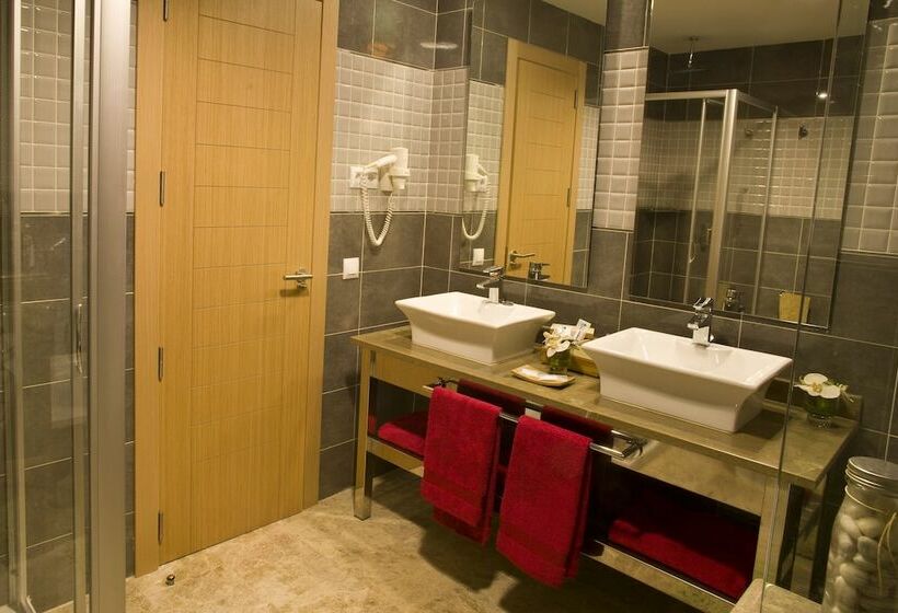 Junior Suite met Uitzicht op Zee, Holiday World Polynesia