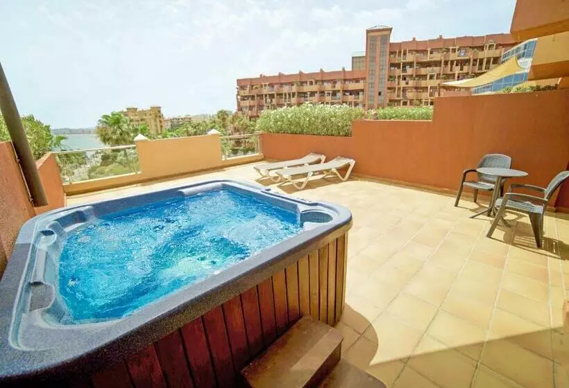 سوییت با چشم‌انداز دریا, Holiday World Polynesia, Affiliated by Meliá
