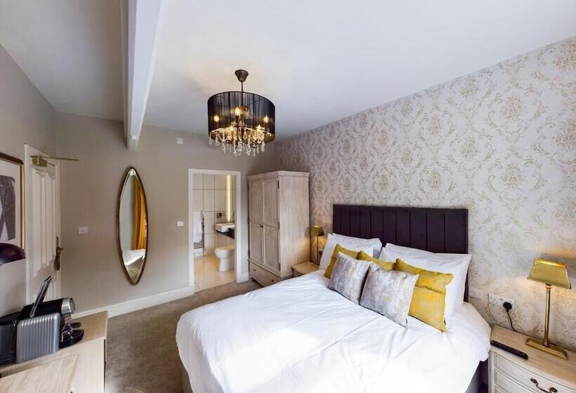 高级大房间, Lion & Swan