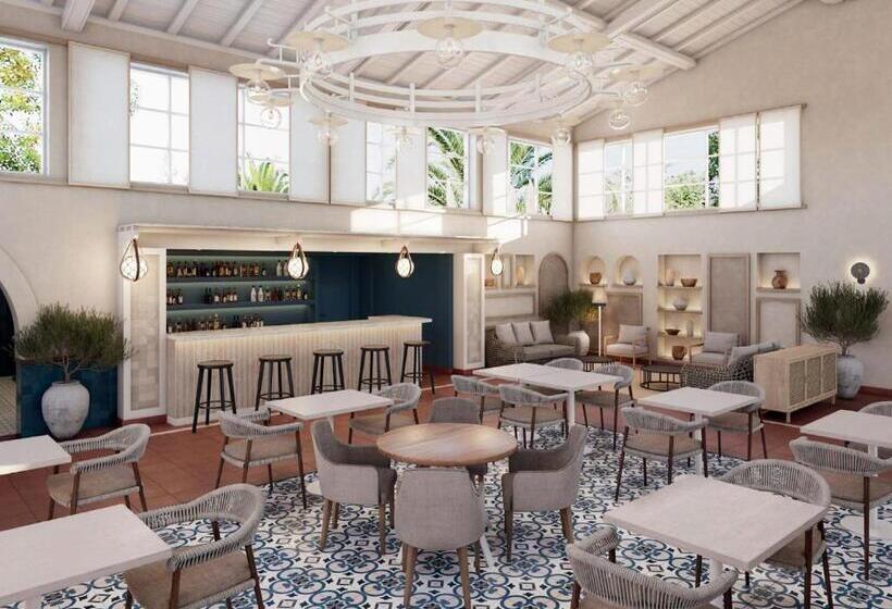 スーペリアトリプルルーム, Mclub Budoni