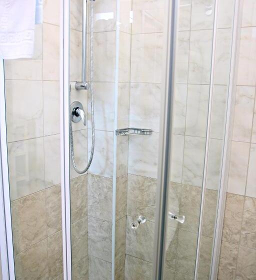 חדר סטנדרט, Morolli