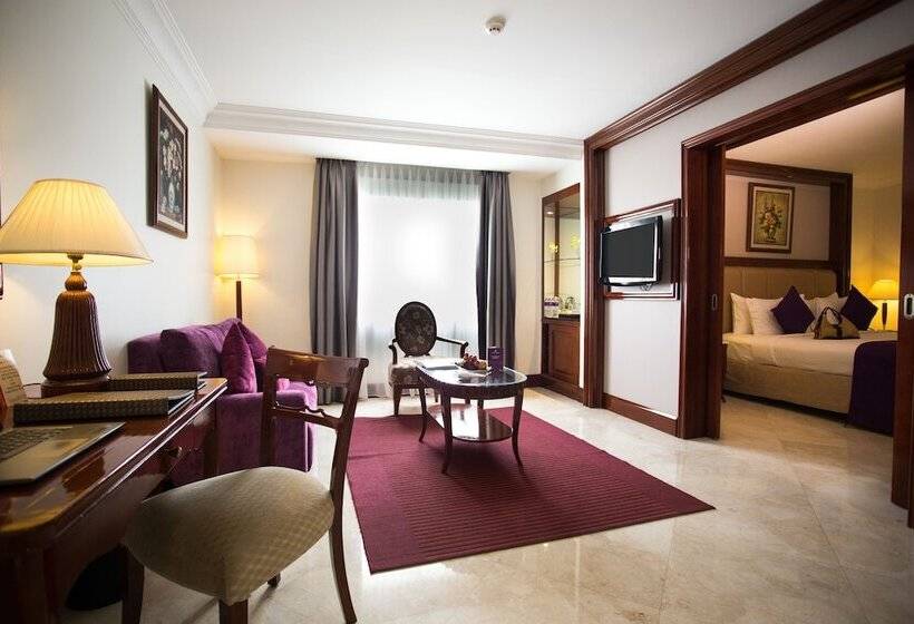 Полулюкс, Arion Suites Hotel Kemang