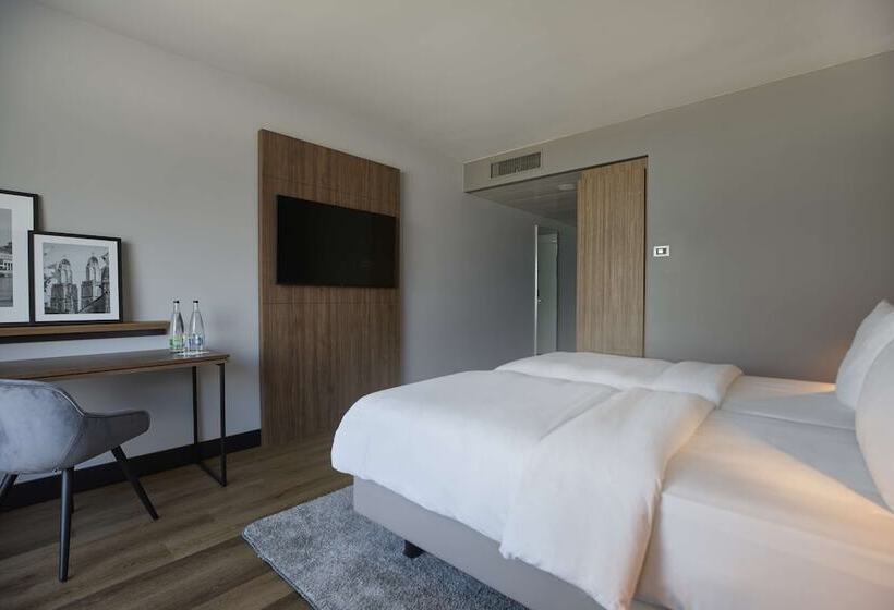 Quarto Premium, Radisson Blu Hotel Zurich Airport