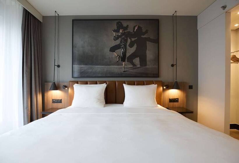 Suite com Vistas, Radisson Blu Hotel Zurich Airport