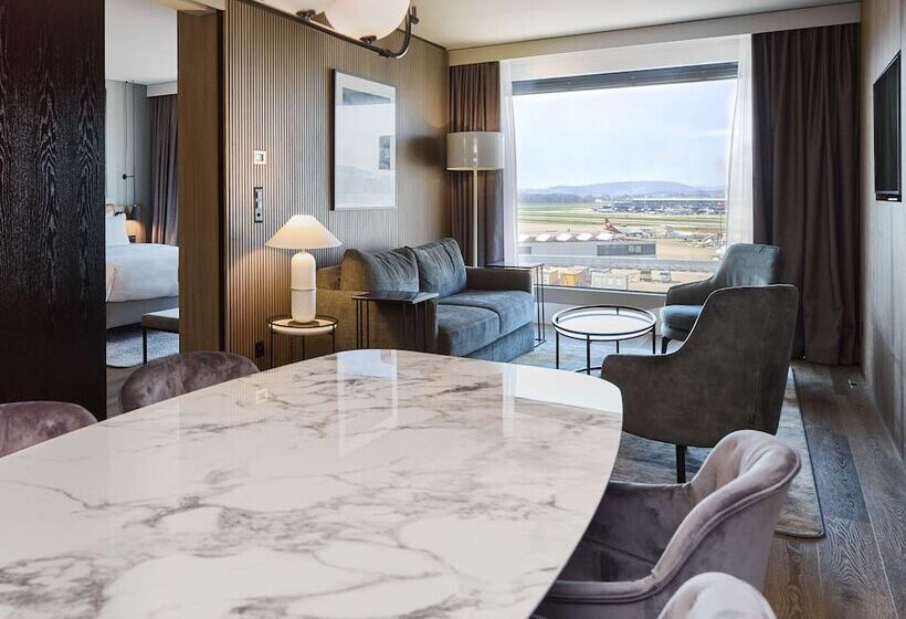 Suite com Vistas, Radisson Blu Hotel Zurich Airport