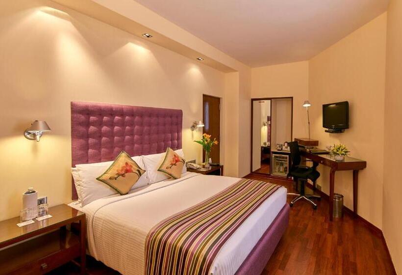 Номер Клуб, Royal Orchid Central Bangalore, Manipal Centre, Mg Road