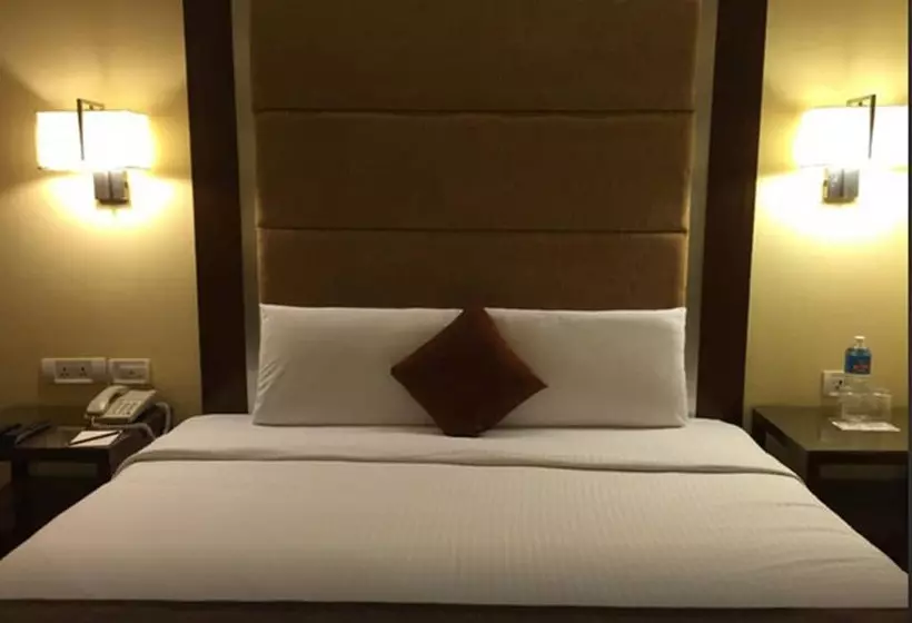 クラブルーム, Royal Orchid Central Bangalore, Manipal Centre, Mg Road