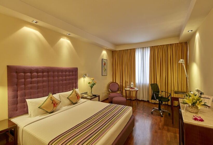 סוויטה אקזקיוטיב, Royal Orchid Central Bangalore, Manipal Centre, Mg Road