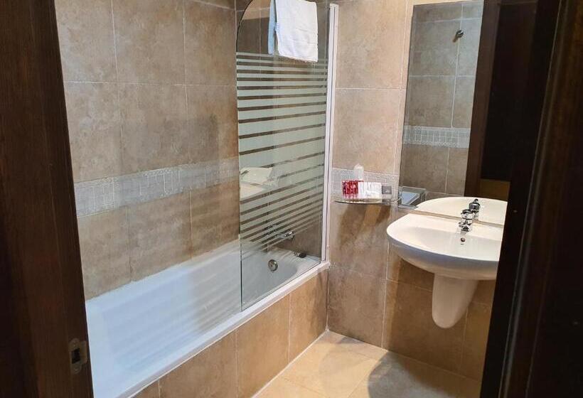 شقة غرفة واحدة, Masia El Molinete