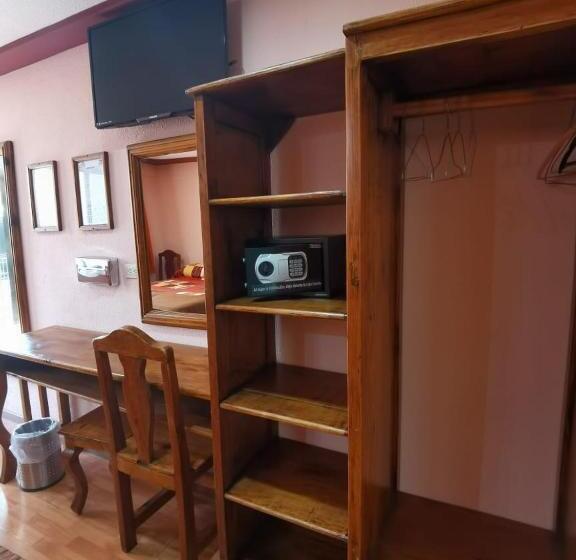 اتاق استاندارد با 2 تخت دوبل, San Angel