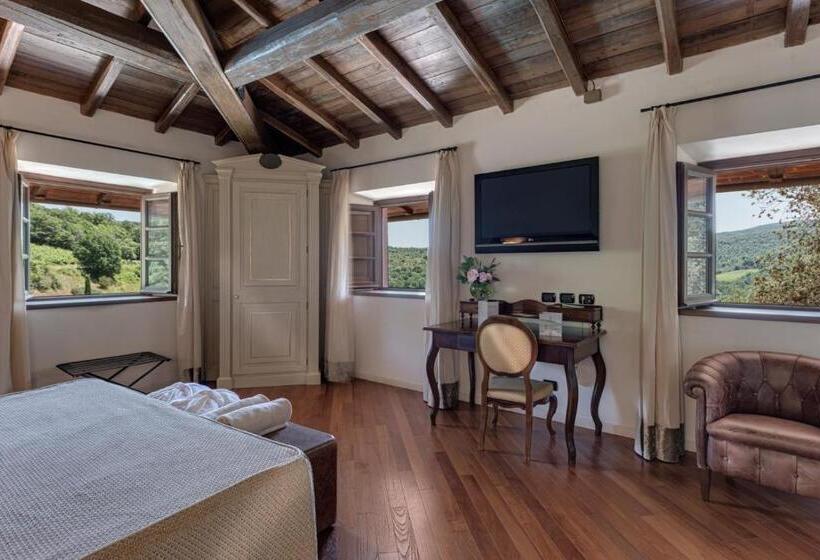 סוויטת ג'וניור, Villa Campomaggio Resort & Spa