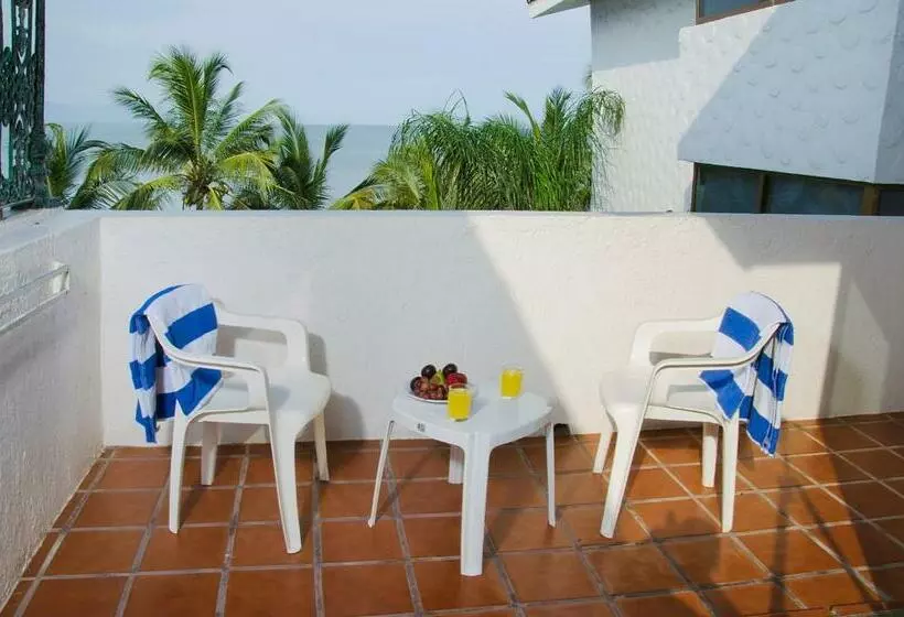 اتاق خانوادگی, Villa Varadero