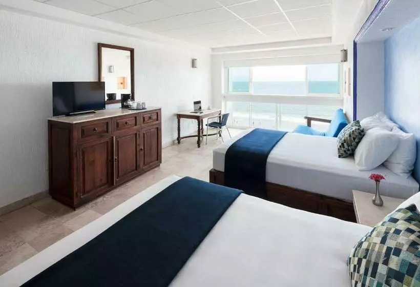 اتاق استاندارد با چشم‌انداز دریا, Villa Varadero