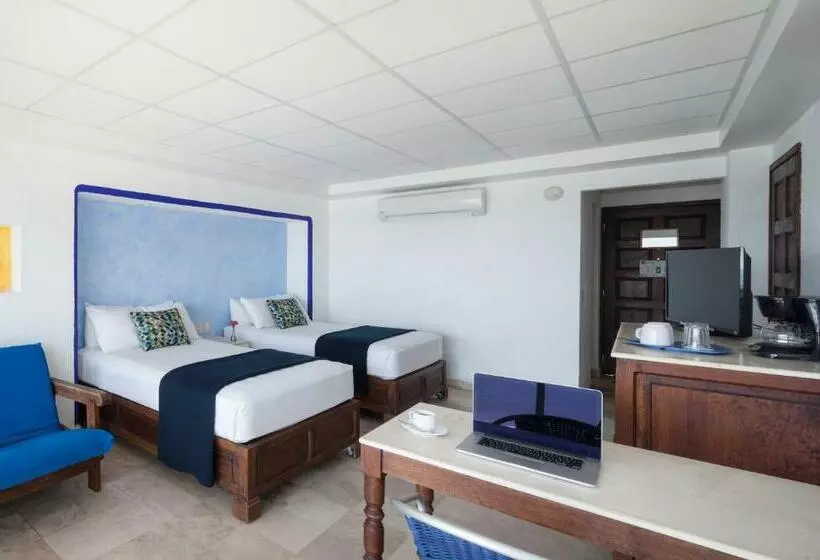اتاق استاندارد با چشم‌انداز دریا, Villa Varadero