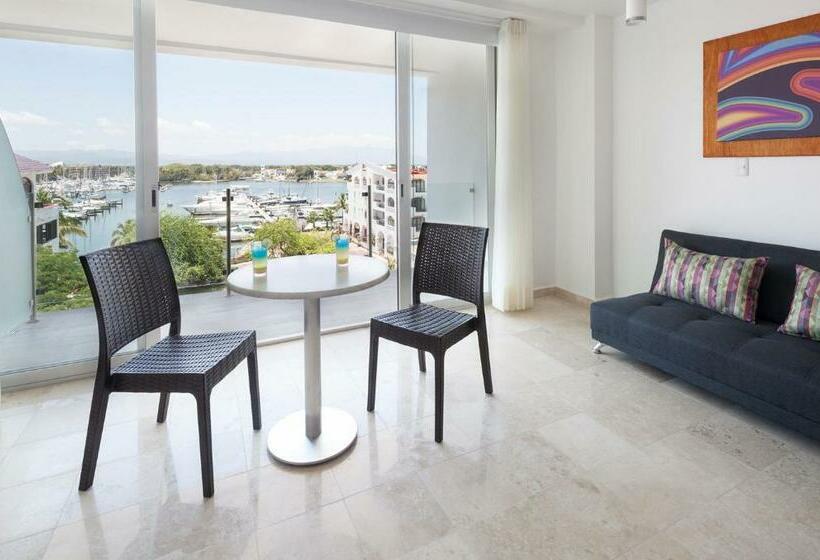 デラックスルーム, Villa Varadero