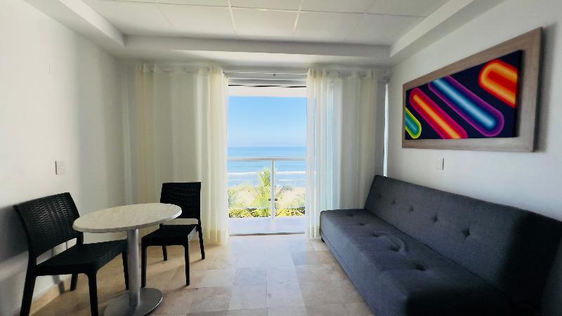 オーシャンビュースーペリアールーム, Villa Varadero