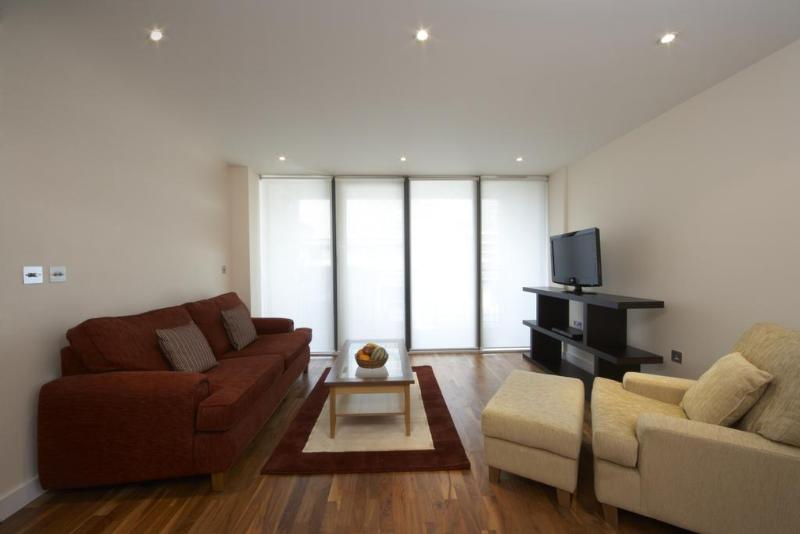 شقة غرفتين, Marlin Canary Wharf