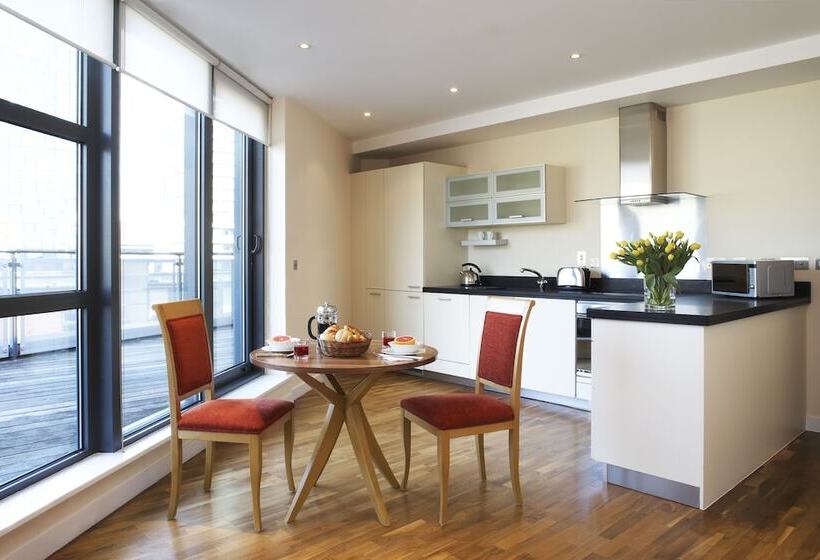 شقة غرفتين, Marlin Canary Wharf