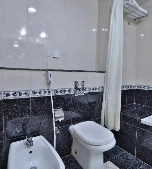 スタンダードスタジオ, Moon Valley Hotel Apartment   Bur Dubai, Burjuman