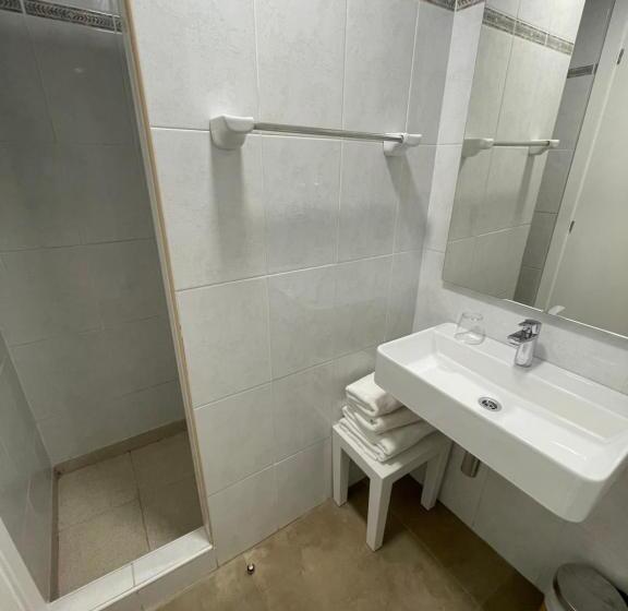 单人基本间, Pensión Txiki Polit