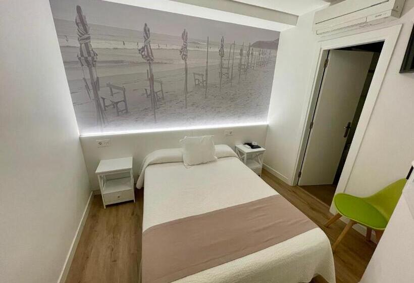 Habitación Individual Basic, Pensión Txiki Polit