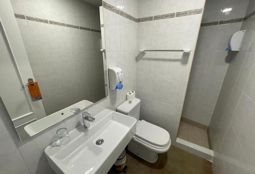 标准间, Pensión Txiki Polit