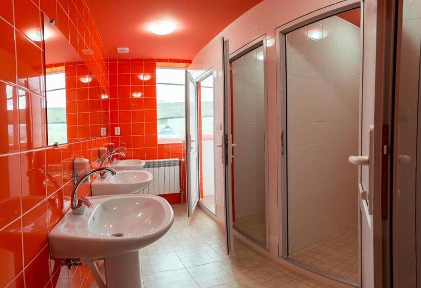 מיטה בחדר משותף, Dream Hostel Carpathians Rakhiv