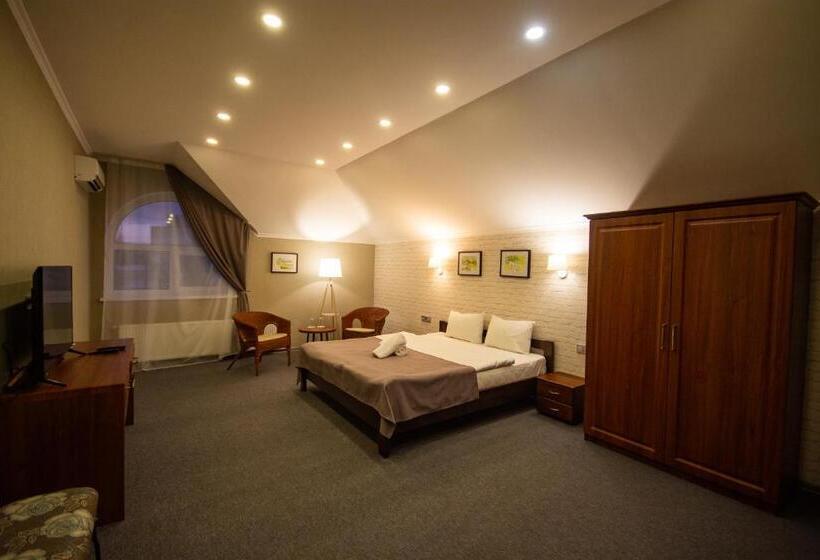 スイート, три сімки