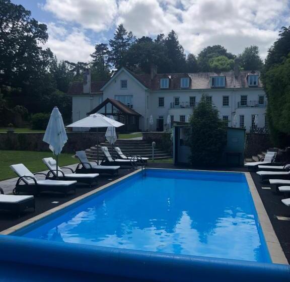 منزل غرفة نوم واحدة, Croydon Hall