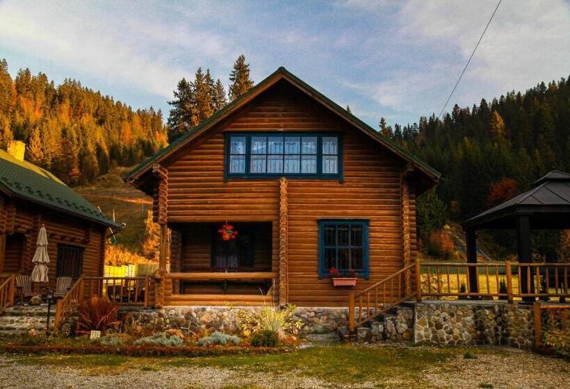 جناح عائلي, Khatky Ruslany