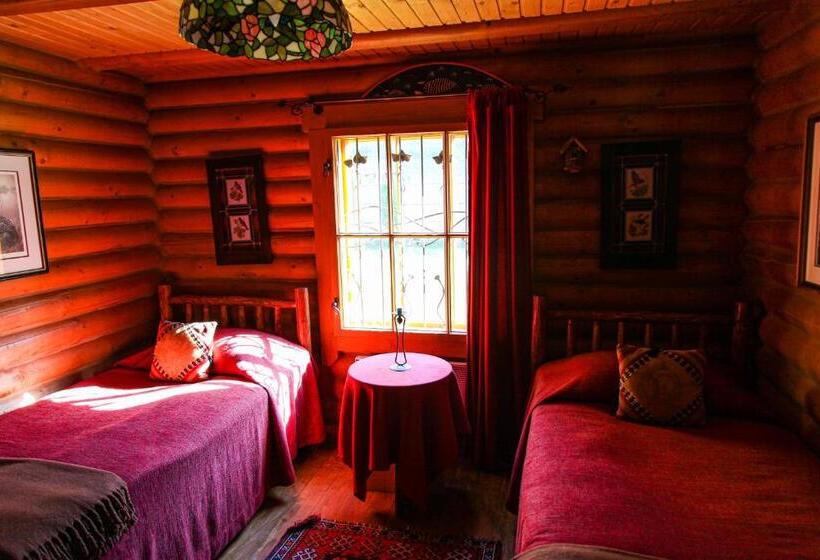 غرفة ديلوكس رباعية, Khatky Ruslany