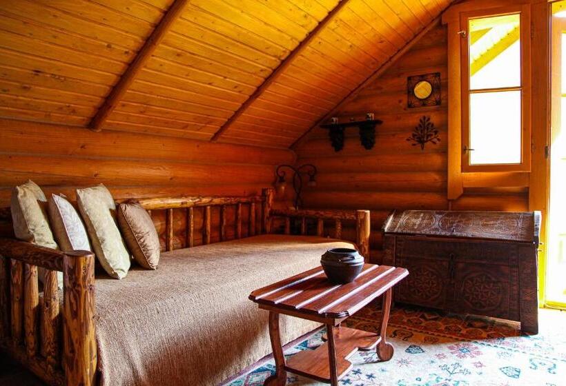 غرفة ديلوكس مطلة على الجبل, Khatky Ruslany