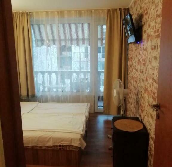 דירת חדר, Guest House Ceco