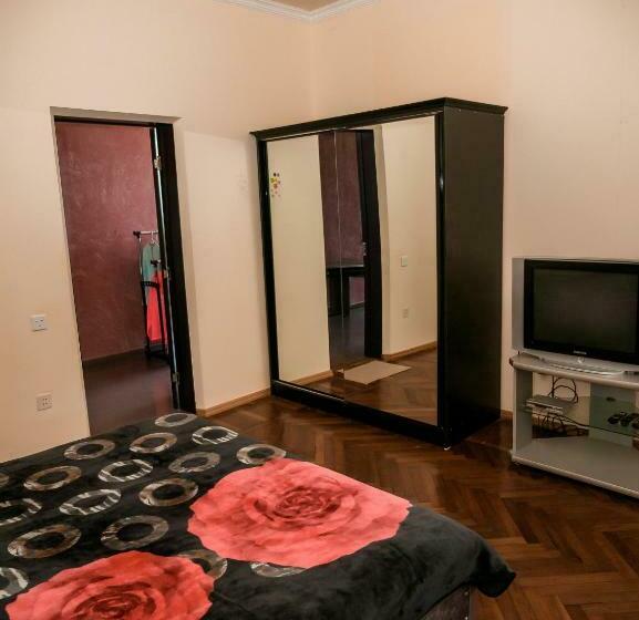 اتاق استاندارد, Irakli Guest House