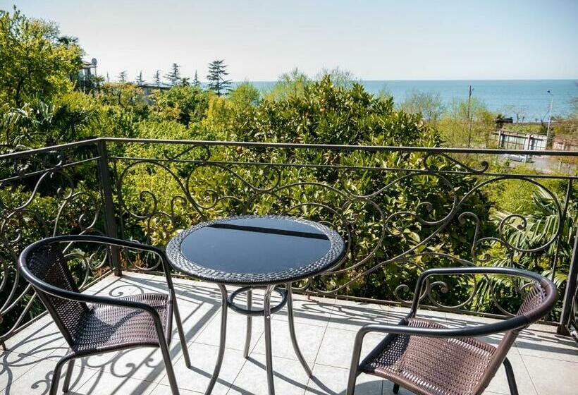 اتاق استاندارد, Irakli Guest House